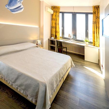 Hotel Italia Леричі Екстер'єр фото