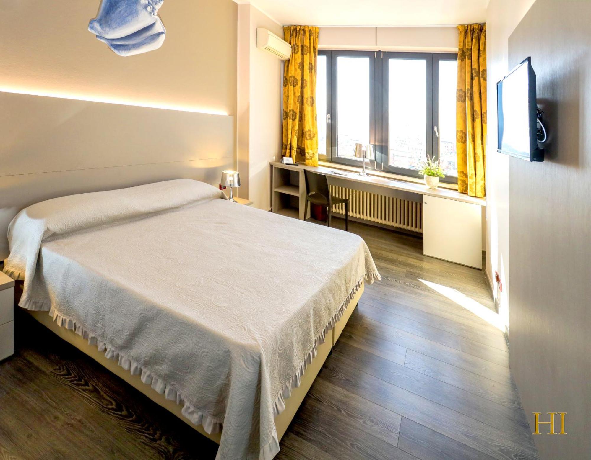Hotel Italia Леричі Екстер'єр фото