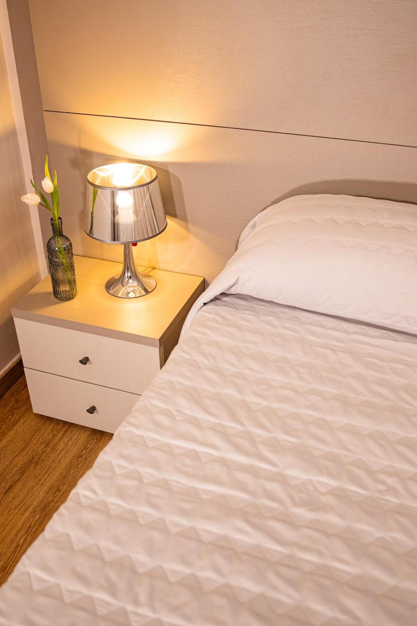 Hotel Italia Леричі Екстер'єр фото